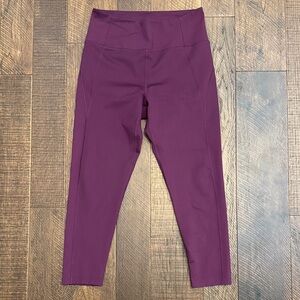 Girlfriend Collective Cropped Leggings in Purple